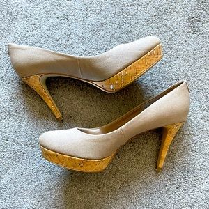 Tahari Nude Platform Pumps